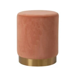 Samettirahi Bertta, Persikka