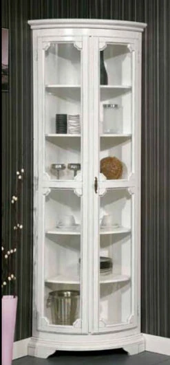 Kulmavitriini Livorno 149