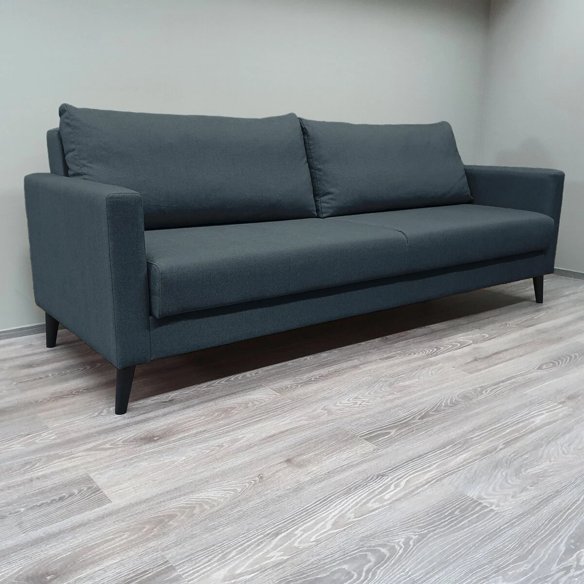 Vuodesohva Sointu, Eri Värejä - Image 2