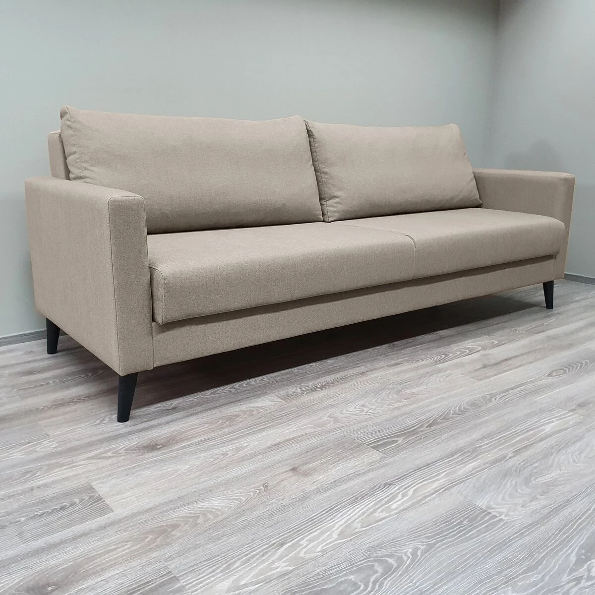 Vuodesohva Sointu, Eri Värejä - Image 4